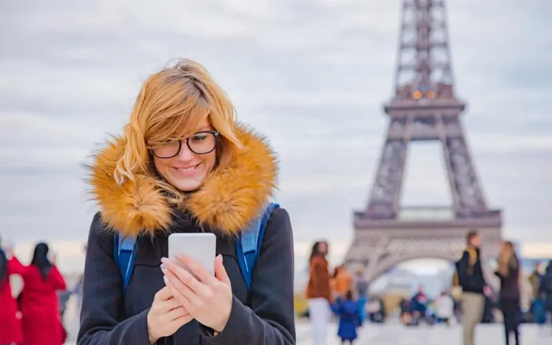 Top Apps for Paris Travel